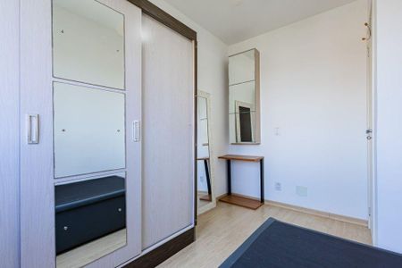 Quarto 1 de apartamento para alugar com 2 quartos, 49m² em Cristal, Porto Alegre