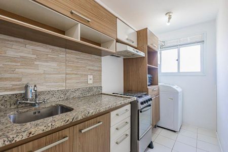 Cozinha  de apartamento para alugar com 2 quartos, 49m² em Cristal, Porto Alegre