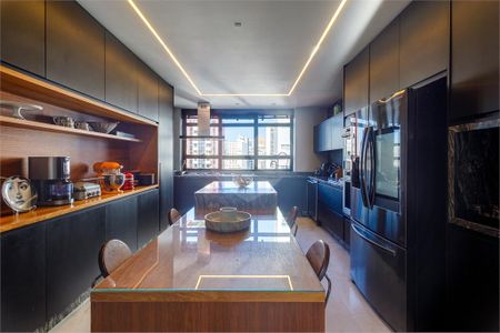 Apartamento à venda com 3 quartos, 448m² em Santana, São Paulo