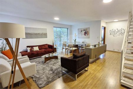 Casa à venda com 3 quartos, 180m² em Itaim Bibi, São Paulo