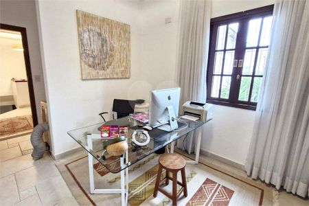 Casa à venda com 3 quartos, 180m² em Itaim Bibi, São Paulo