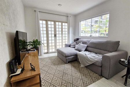 Casa à venda com 3 quartos, 180m² em Itaim Bibi, São Paulo