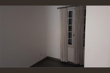 Casa à venda com 300m², 4 quartos e 6 vagas