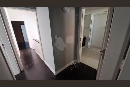 Casa à venda com 300m², 4 quartos e 6 vagas