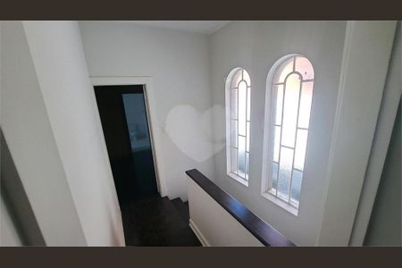 Casa à venda com 300m², 4 quartos e 6 vagas