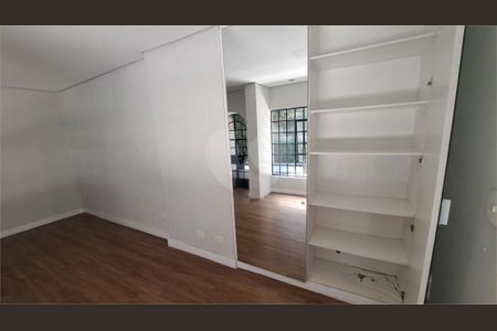 Casa à venda com 300m², 4 quartos e 6 vagas