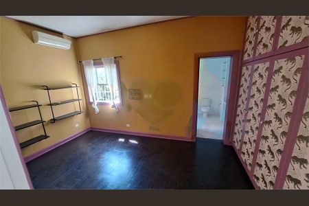 Casa à venda com 4 quartos, 300m² em Jardim Paulista, São Paulo