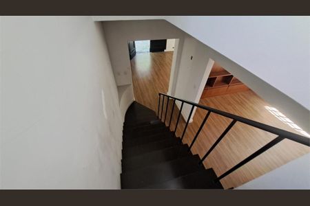 Casa à venda com 300m², 4 quartos e 6 vagas