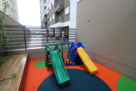 Apartamento à venda com 38m², 2 quartos e 1 vagaÁrea comum - Playground