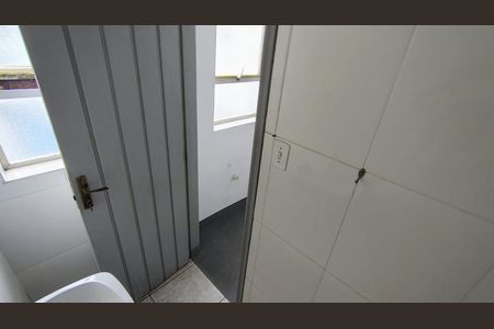 Casa para alugar com 300m², 5 quartos e 8 vagas Casa para alugar com 300m², 5 quartos e 8 vagasBanheiro