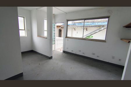 Casa para alugar com 300m², 5 quartos e 8 vagas Casa para alugar com 300m², 5 quartos e 8 vagasÁrea externa