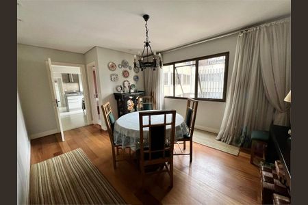 Apartamento à venda com 3 quartos, 227m² em Jardim Paulista, São Paulo