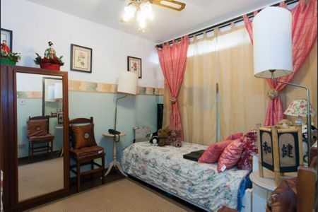 Casa à venda com 7 quartos, 700m² em Vila Sonia, São Paulo