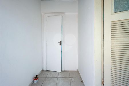 Casa à venda com 4 quartos, 300m² em Vila Mariana, São Paulo