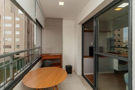 Varanda de kitnet/studio para alugar com 1 quarto, 25m² em Tucuruvi, São Paulo