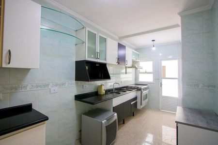 Apartamento para alugar com 75m², 2 quartos e 2 vagas Apartamento para alugar com 75m², 2 quartos e 2 vagasCozinha