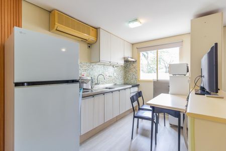 Studio para alugar com 27m², 1 quarto e 1 vaga Studio para alugar com 27m², 1 quarto e 1 vagaKitnet/Studio