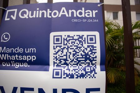 Apartamento à venda com 50m², 3 quartos e 1 vaga Apartamento à venda com 50m², 3 quartos e 1 vagaPLAQUINHA