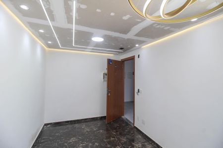 Sala de apartamento para alugar com 2 quartos, 45m² em Jardim Alvorada, Nova Iguaçu