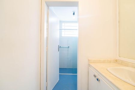 Apartamento à venda com 120m², 2 quartos e sem vagaBanheiro