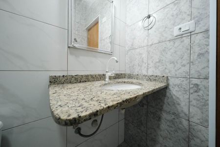 Casa para alugar com 40m², 2 quartos e 1 vagaBanheiro