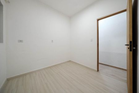 Quarto 1 de casa para alugar com 2 quartos, 40m² em Ponte Rasa, São Paulo