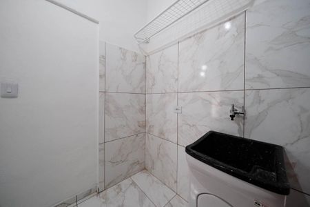 Casa para alugar com 40m², 2 quartos e 1 vagaÁrea de Serviço