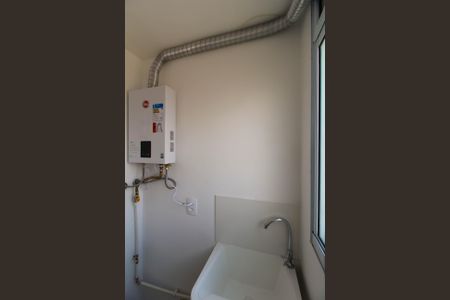 Apartamento para alugar com 37m², 2 quartos e sem vaga Apartamento para alugar com 37m², 2 quartos e sem vagaÁrea de Serviço