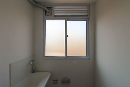 Apartamento para alugar com 37m², 2 quartos e sem vaga Apartamento para alugar com 37m², 2 quartos e sem vagaÁrea de Serviço