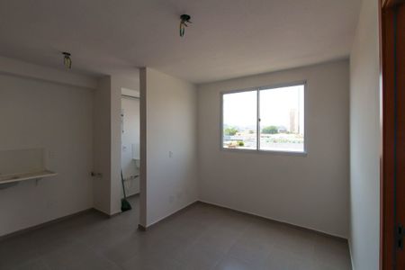Apartamento para alugar com 37m², 2 quartos e sem vaga Apartamento para alugar com 37m², 2 quartos e sem vagaSala