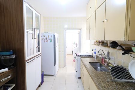 Apartamento à venda com 100m², 3 quartos e 1 vagaCozinha e Área de Serviço