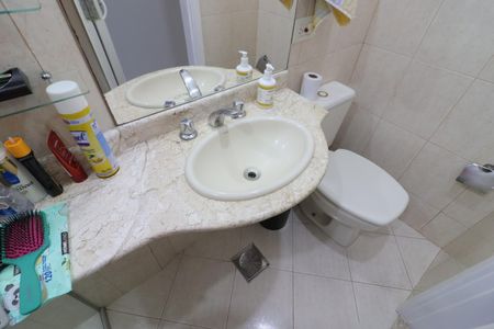 Apartamento à venda com 100m², 3 quartos e 1 vagaBanheiro 2
