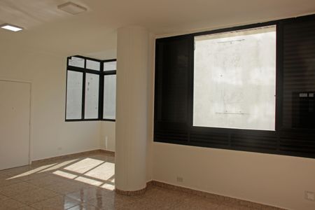 Apartamento para alugar com 100m², 2 quartos e 1 vagaSala