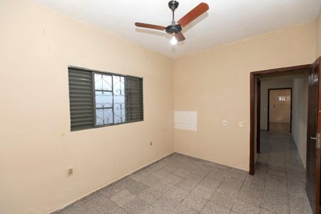 Casa para alugar com 86m², 1 quarto e 2 vagas Casa para alugar com 86m², 1 quarto e 2 vagasQuarto