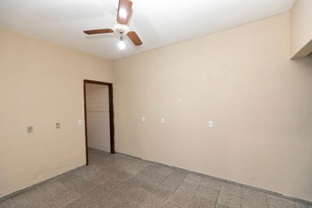 Casa para alugar com 86m², 1 quarto e 2 vagas Casa para alugar com 86m², 1 quarto e 2 vagasSala