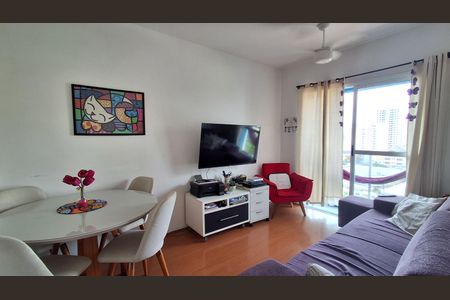 Sala  de apartamento à venda com 2 quartos, 60m² em Cerâmica, São Caetano do Sul