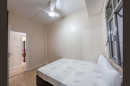 Apartamento para alugar com 90m², 4 quartos e sem vaga