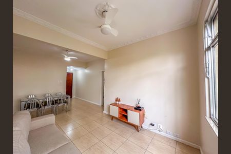 Apartamento para alugar com 90m², 4 quartos e sem vaga