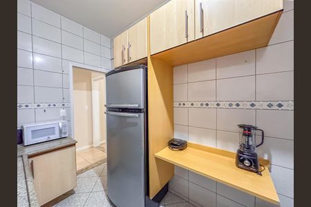 Apartamento para alugar com 90m², 4 quartos e sem vaga