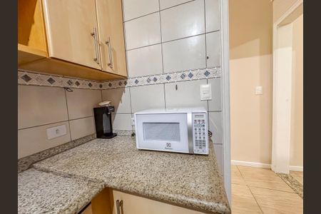 Apartamento para alugar com 90m², 4 quartos e sem vaga