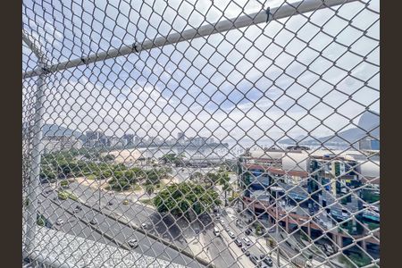 Apartamento para alugar com 90m², 4 quartos e sem vaga