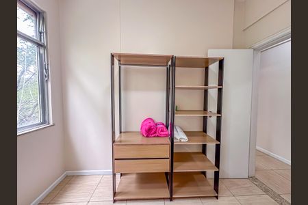 Apartamento para alugar com 90m², 4 quartos e sem vaga
