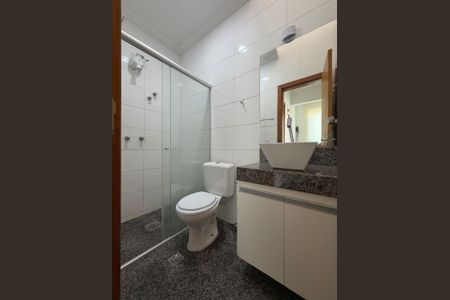 Banho Social de casa à venda com 2 quartos, 70m² em Santa Terezinha, Belo Horizonte