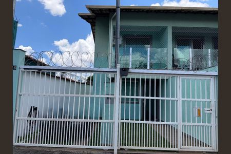 Casa à venda com 70m², 2 quartos e 2 vagas Casa à venda com 70m², 2 quartos e 2 vagasGaragem dois quartos paralelos