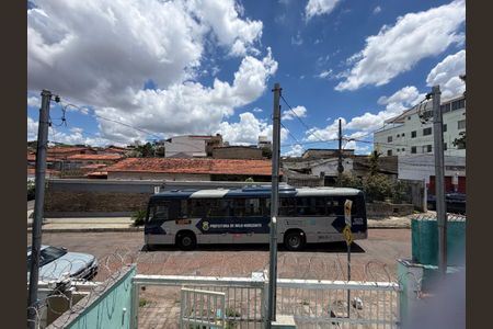 Casa à venda com 70m², 2 quartos e 2 vagas Casa à venda com 70m², 2 quartos e 2 vagasVista da Varanda