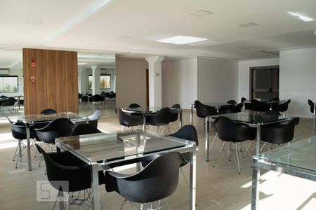 Apartamento para alugar com 45m², 2 quartos e 1 vagaÁrea comum - Salão de festas