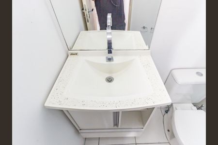 Banheiro de apartamento para alugar com 2 quartos, 32m² em Brás, São Paulo