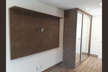 Casa à venda com 3 quartos, 125m² em Vila Brasilio Machado, São Paulo