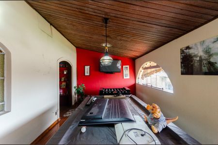 Casa à venda com 350m², 5 quartos e 3 vagasSala de Jogos