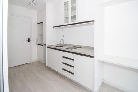 Studio à venda com 28m², 1 quarto e sem vagaStudio